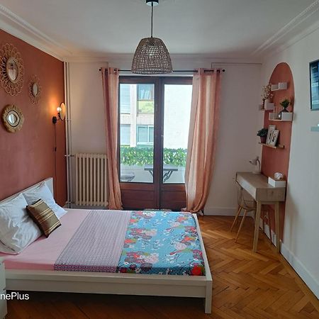 Belle Chambre D'Hote Avec Balcon Prive - 3 Mins Gare Annemasse - Geneve Acces Direct Exterior foto