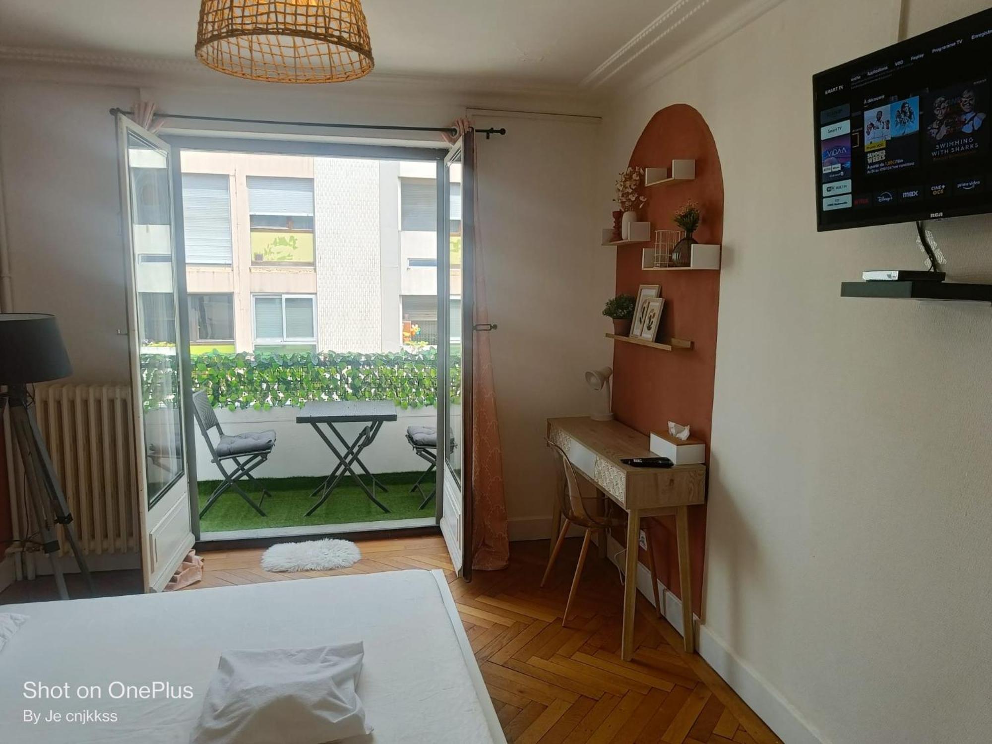 Belle Chambre Avec Balcon Prive - 3 Mins Gare Annemasse - Geneve Acces Direct Apartment Exterior foto