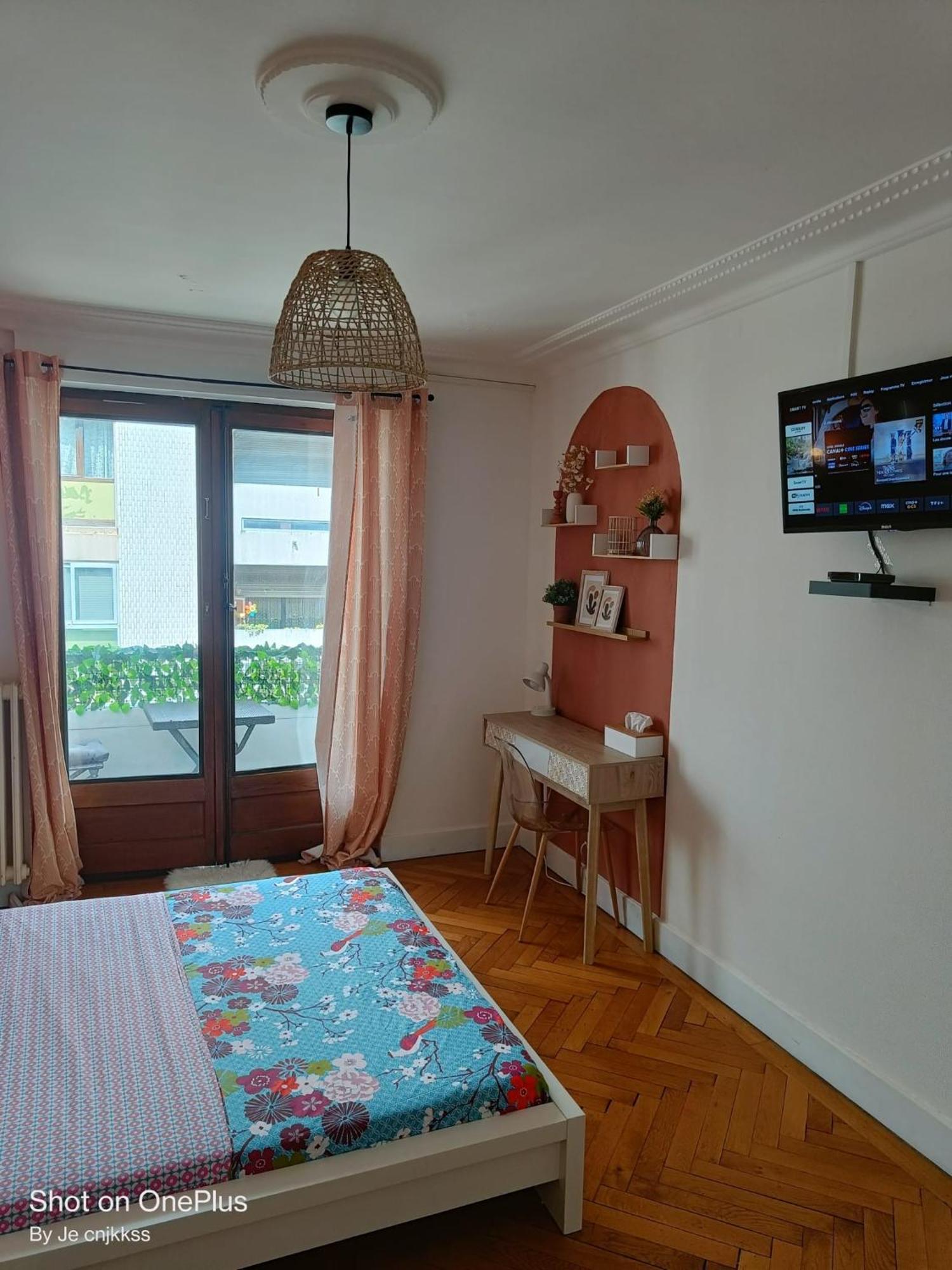 Belle Chambre Avec Balcon Prive - 3 Mins Gare Annemasse - Geneve Acces Direct Apartment Exterior foto